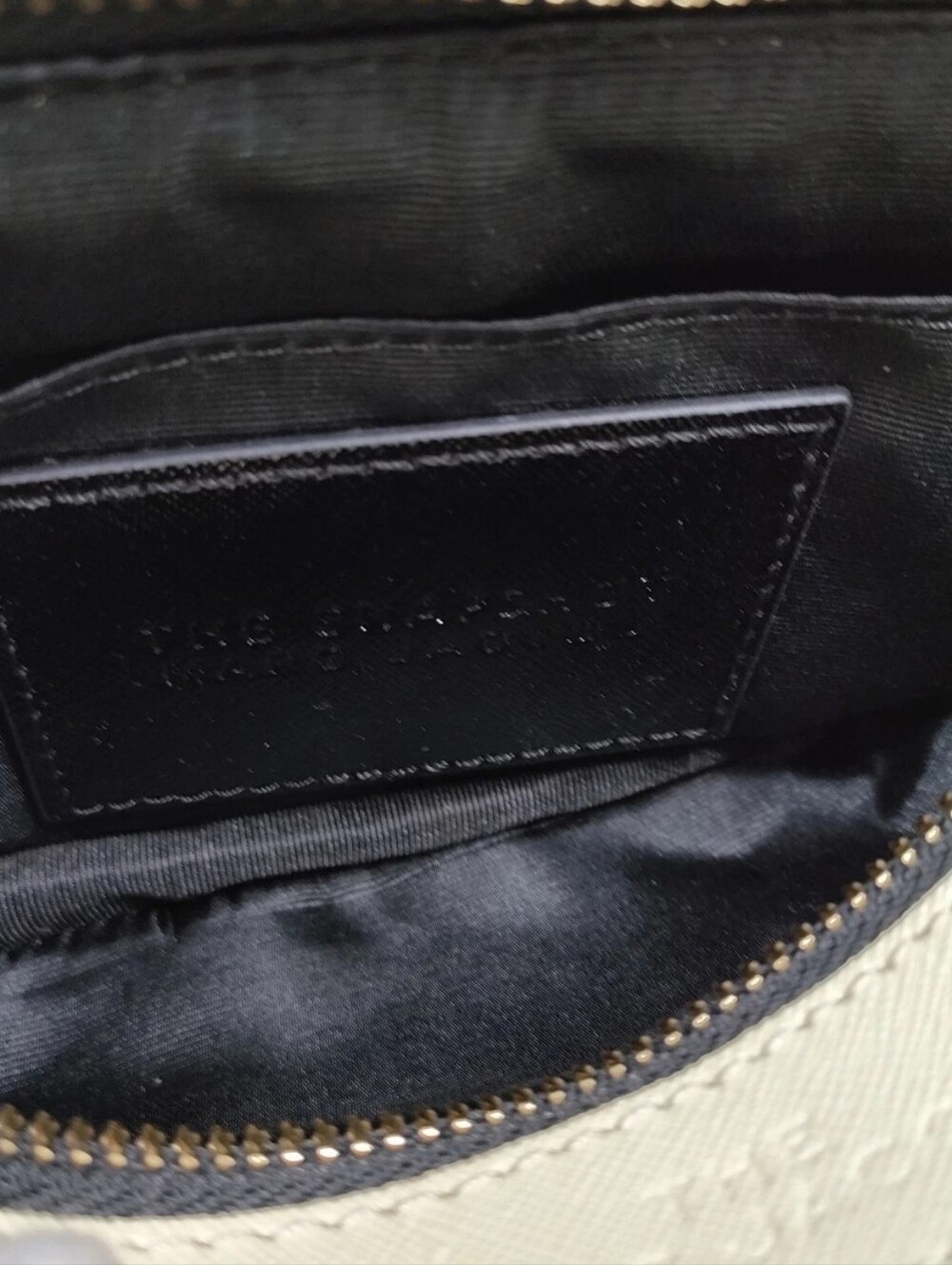 Marc Jacobs Black Crossbody Camera Bag with Gold Hardware and Logo Strap - Picture 8 of 11